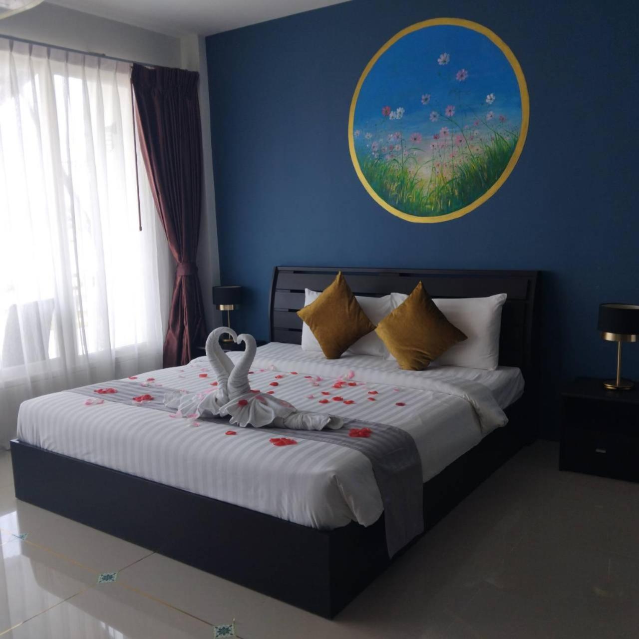 Panwa Beach Side Beachfront Phuket Екстериор снимка